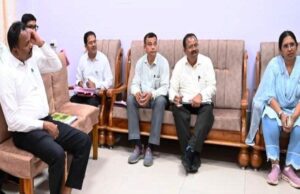 लोक निर्माण विभाग के सचिव ने निर्माणाधीन एवं प्रस्तावित कार्यों की समीक्षा की