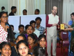 जीवन में ऐसा कार्य करें जिसमें केवल पाना नहीं, समाज को कुछ देना हो- राज्यपाल रमेन डेका
