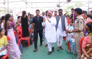 भारतीय राजनीति में पहली बार डिप्टी सीएम अरुण साव बने विधायक दूल्हे की बैलगाड़ी के सारथी