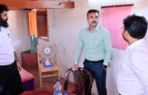 प्रभारी सचिव अंकित आनंद ने केरे गांव के होमस्टे का किया अवलोकन