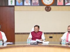साय कैबिनेट के बड़े फैसले: किसानों को ₹15,000 प्रति एकड़ सहायता, 240 ई-बसों को मंजूरी