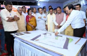 मुख्यमंत्री श् विष्णुदेव साय ने बिलासपुर में निर्माणाधीन नालंदा परिसर एवं एजुकेशन हब का किया निरीक्षण