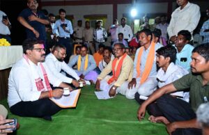 किसकोड़ो, जहां कभी लगती थी नक्सलियों की चौपाल, वहीं उप मुख्यमंत्रीशर्मा ने लगाई जनचौपाल