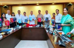 विद्यार्थियों को वैश्विक अवसरों के अनुरूप तैयार करने की दिशा में कार्य करें : मंत्री परमार