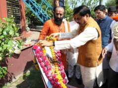 मुख्यमंत्री ने वीरांगना रानी लक्ष्मीबाई के बलिदान दिवस पर इंदौर में किया माल्यार्पण