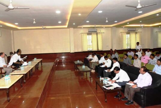 लोक निर्माण विभाग के सचिव ने मेडिकल कॉलेज के कार्यों का किया निरीक्षण, तेजी से काम पूरा करने कहा