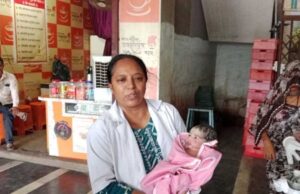 खरगोन में हैरान करने वाली घटना: सार्वजनिक शौचालय में महिला ने दिया बच्चे को जन्म