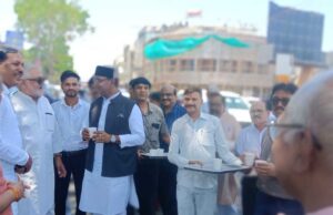 कैलाश सारंग जयंती पर सेवा दिवस का आयोजन, विश्वास सारंग ने बुजुर्गों के चरण पखारकर लिया आशीर्वाद