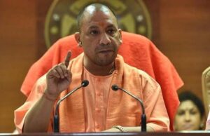 यूपी में बड़ा प्रशासनिक फेरबदल, 182 पीसीएस अफसरों के तबादले से मचा हड़कंप
