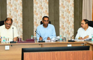 लोक निर्माण विभाग के सचिव ने जेलों में निर्माणाधीन कार्यों की प्रगति की समीक्षा की