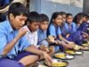 बिहार के स्कूलों में मानसून तक बैंगन-भिंडी और साग पर लगी रोक