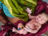चलती बस में गूंजी किलकारी! सफर के दौरान महिला ने बच्चे को दिया जन्म, यात्रियों ने की मदद
