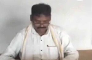 राजनांदगांव में रिश्वत लेते वीडियो वायरल, कलेक्टर ने पटवारी को किया निलंबित