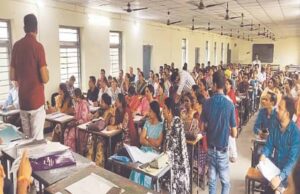 CG के शिक्षकों को हाईकोर्ट से नहीं मिली राहत, क्रमोन्नति वेतनमान पर रिट याचिकाएं खारिज