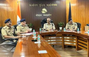 “नशे से दूरी है जरूरी 2.0” अभियान को जनआंदोलन का स्वरूप दें – डीजीपी कैलाश मकवाणा
