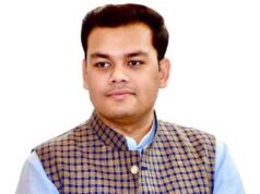 स्कूल बंद करने के आरोप पर अखिलेश को संदीप सिंह का जवाब, ‘PDA नहीं, Propaganda Delivery by Akhilesh’