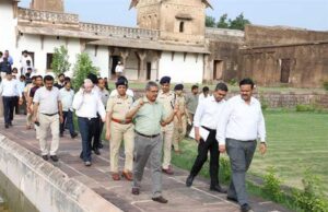 अपर मुख्य सचिव शुक्ला और संभाग आयुक्त शर्मा ने किया स्थल निरीक्षण