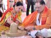 मुख्यमंत्री विष्णुदेव साय ने सावन सोमवार और नागपंचमी पर फलेश्वरनाथ महादेव की पूजा-अर्चना की