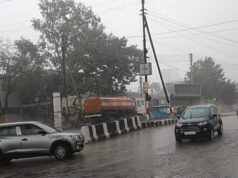 Weather Alert: जम्मू-कश्मीर, हिमाचल समेत कई राज्यों में भारी बारिश का अलर्ट, जानें आज का मौसम