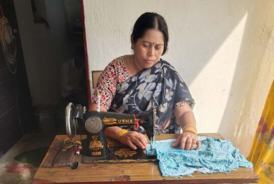 महतारी वंदन योजना: सिलाई मशीन बना आत्मनिर्भरता का साधन