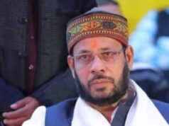 ब्राह्मणों की सहनशीलता को कमजोरी मत समझिए… सपा कार्यालय के बाहर लगी होर्डिंग पर मंत्री मनोज पांडेय का तीखा हमला