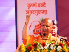 आक्रांता मंदिर तोड़ सकता है, हमारी आस्था नहीं: सीएम योगी