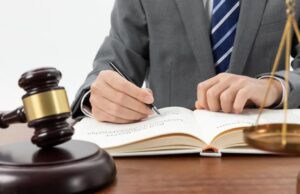 झारखंड हाई कोर्ट का बड़ा फैसला: बिना मान्यता PG कोर्स में दाखिला लेने पर नहीं चलेगा बांड