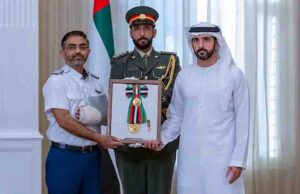 कॉकपिट में हमले के बाद भी डटे रहे भारतीय पायलट स्मित मछार, UAE ने बहादुरी के लिए किया सम्मानित
