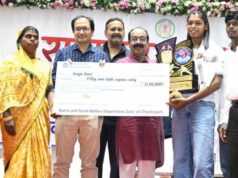 रायपुर : उप मुख्यमंत्री अरुण साव ने बहतराई खेल अकादमी के अंतरराष्ट्रीय पदक विजेता खिलाड़ियों का किया सम्मान, बढ़ाया हौसला